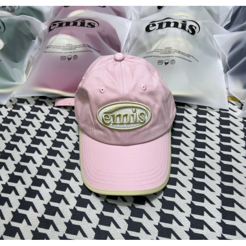 หมวก Emis new collection 2024 สีทูโทนสวยมากกก งานนำเข้า💯มีป้ายแทรคครบบ✅ สายปรับได้ฟรีไซร์🧢 แบรนด์เกา