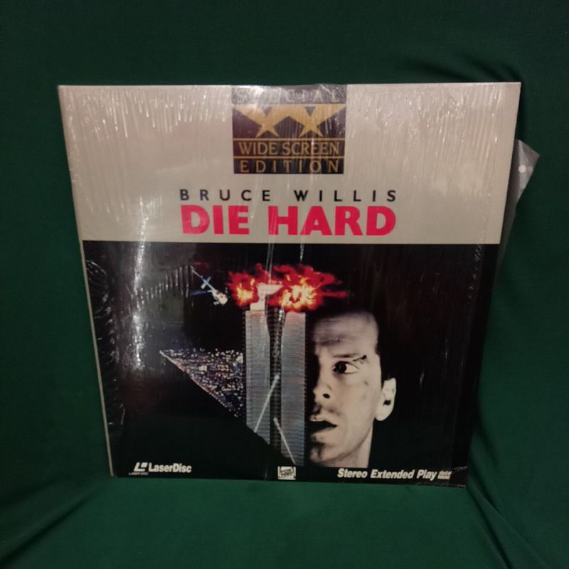 2LD แผ่นเลเซอร์ดิสก์หนังเรื่อง die hard มี2แผ่น
