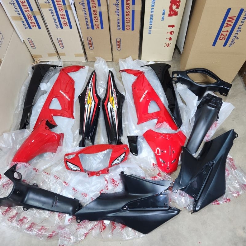 ชุดสี wave100s u box สีแดงดำ รุ่นดิส เฟรมรถ เวฟ100s ปี2005 - 2008 เวฟ100 ยูบ็อค พร้อมติดลาย สีแดง ยกชุด15ชิ้น + ดำด้าน