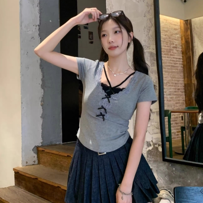 เสื้อยืดแขนสั้นลูกไม้สองชิ้นปลอมผู้หญิงเสื้อยืดสไตล์เผ็ดหวานโบว์สั้นด้านบน BF