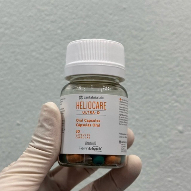 กันแดดแบบทาน  Heliocare ultra D (exp 2026)