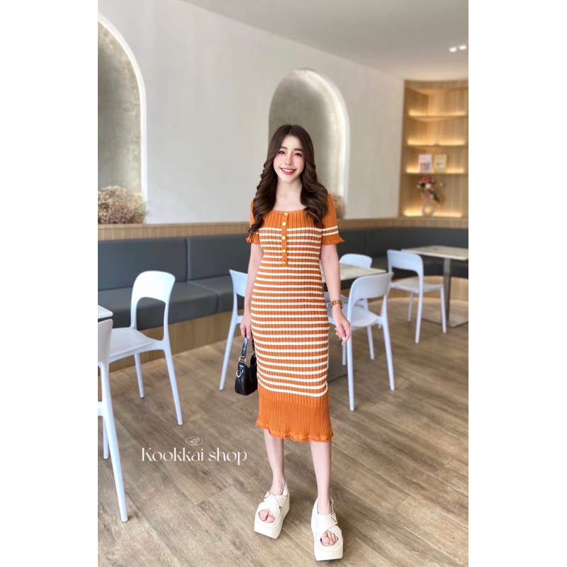 Chill Fashion Shop เดรสกระโปรงไหมพรม (รุ่นชิงจัง)