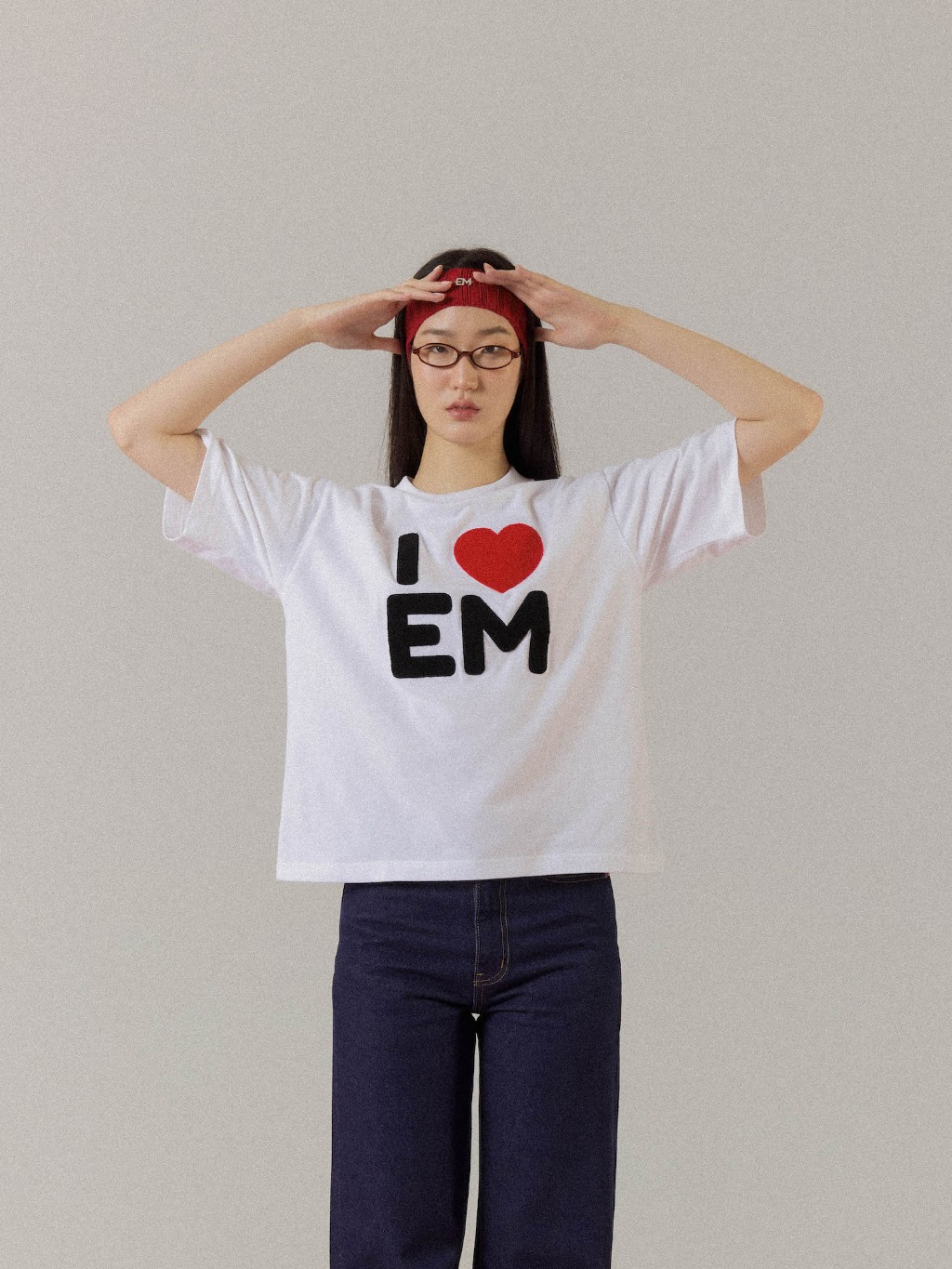 ENDOFMARCH | I EM OVERSIZED TEE เสื้อยืด ปักขนฟู 100% Cotton Supersoft