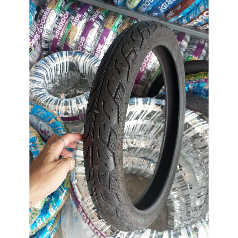 ยางนอกขอบ 17 ลายไฟ 50/100หรือเบอร์ 2.00 สินค้าใหม่มือ 1