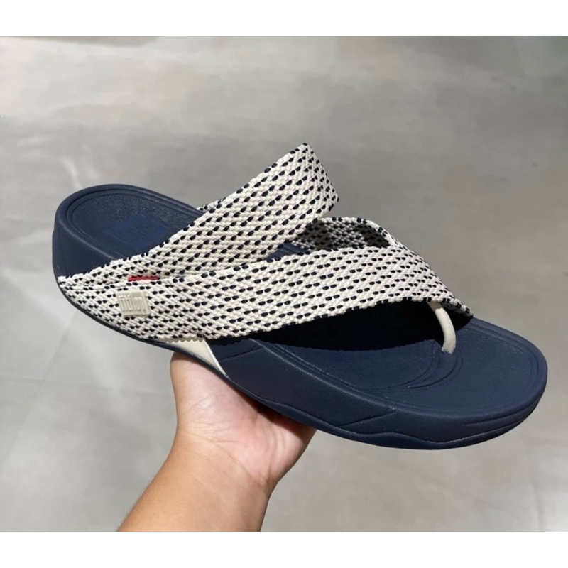 รองเท้าเเตะ fitflop สลิงรุ่นใหม่ สวย ใส่ได้ทั้ง หญิงและชายไซร้ 36----44