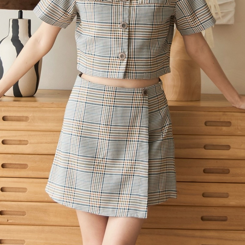Moonland : Moon Preppy Skirt