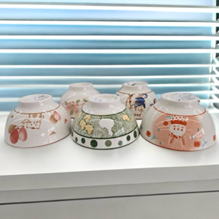 ถ้วยเซรามิกกว้าง4.75นิ้วหลายแบบหลายลายเข้าไมโครเวฟได้คะ