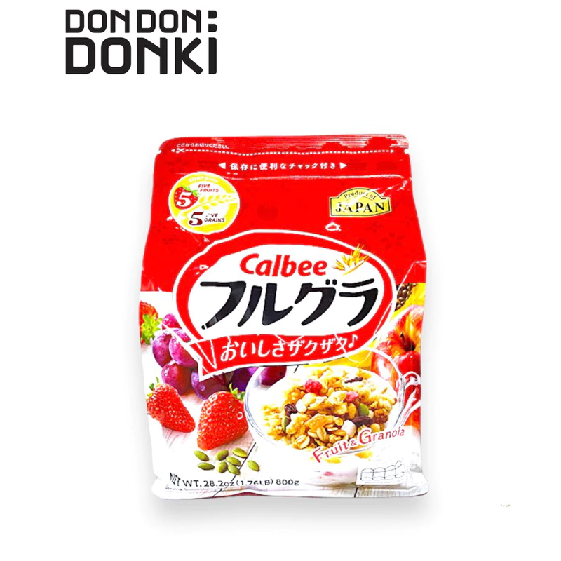 Calbee Dried fruit and Granola / คาร์บี้ ธัญพืชอบกรอบผสมผลไม้แห้ง (รบกวนดูวันหมดอายุก่อนกดสั่งซื้อ)