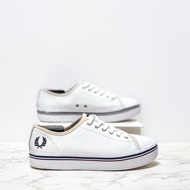 รองเท้ามือสอง แบรนด์แท้ Fred Perry / Size 38-24