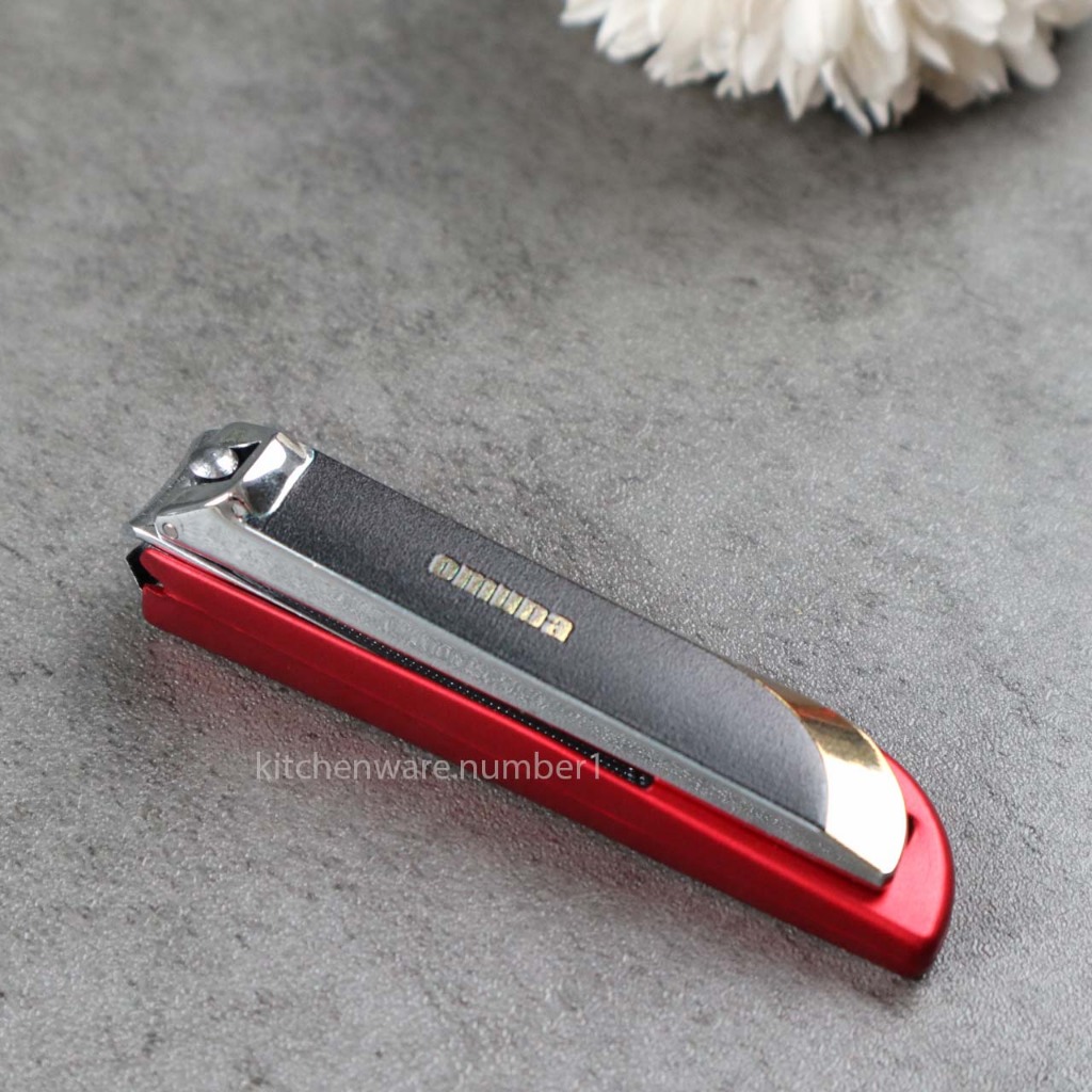 กรรไกรตัดเล็บ Omuda สามารถเก็บเศษเล็บได้ ขนาด 8 cm