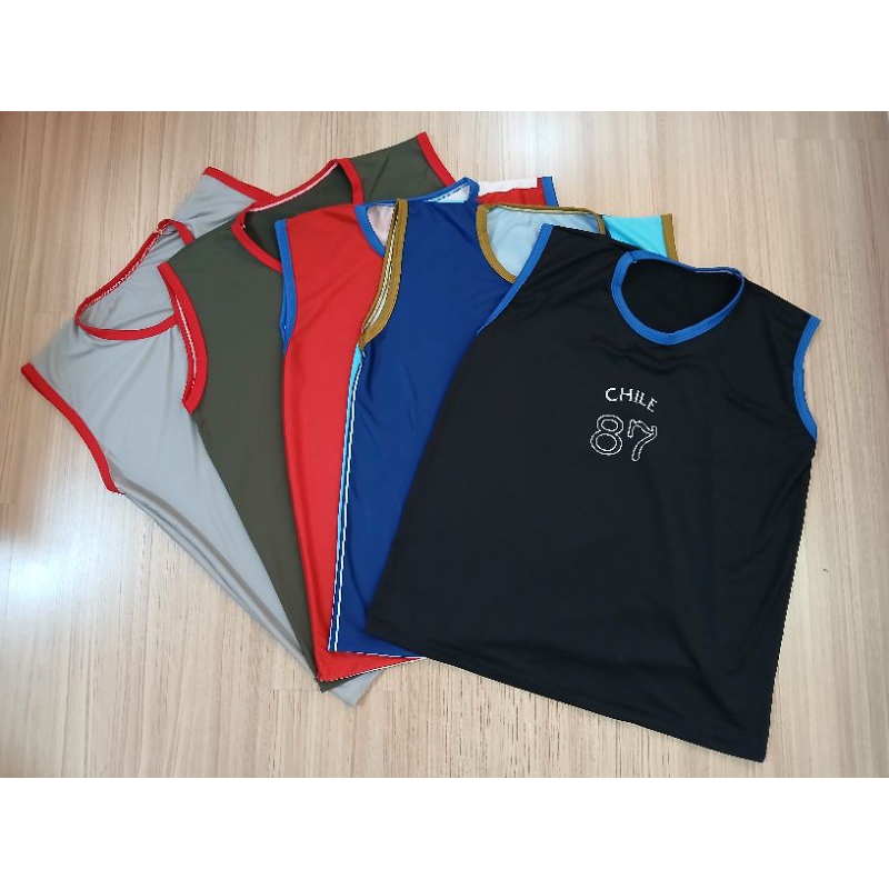 เสื้อกล้ามแขนกุดผู้ใหญ่ เสื้อแขนกุด เสื้อกีฬา บ่าใหญ่ อกยืด 44 ถึง 48 นิ้ว