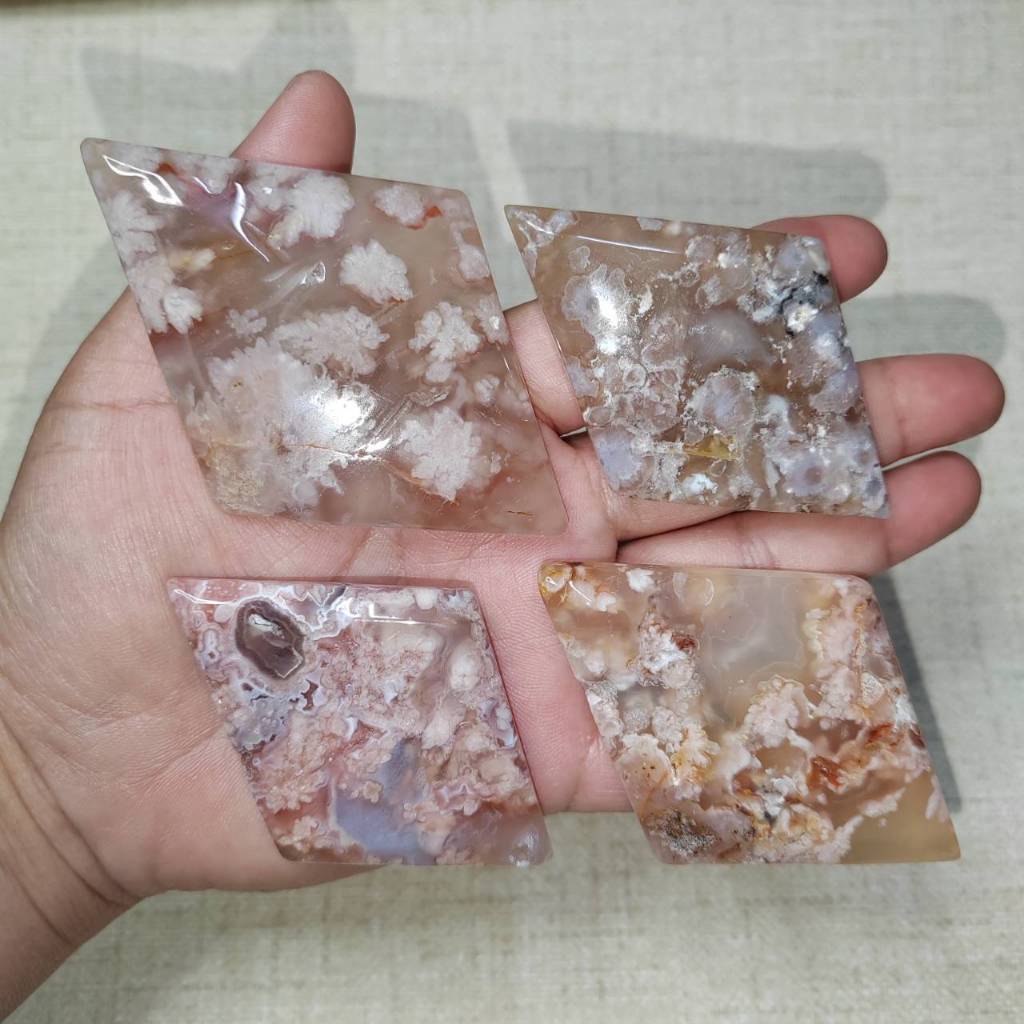 แผ่นหินฟลาวเวอร์อาเกต ทรงสี่เหลี่ยมขนมเปียกปูน (Flower Agate)