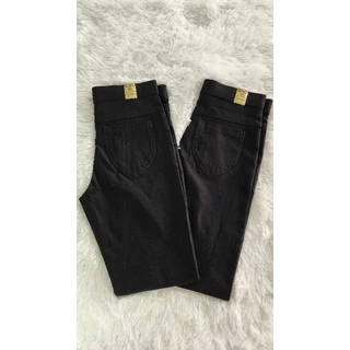 (NT 10)กางเกงสกินนี่แบบซิปหน้าป้ายทอง(Size S-42)แบนด์ Nongta