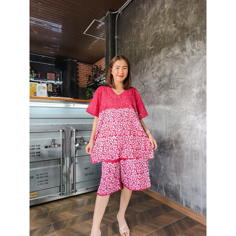 ชุดเซตเสื้อคอวีแขนสั้น+กางเกง ผ้าบาติก อก48“ ผ้าแมมเบิดบาติก เลือกลายไม่ได้