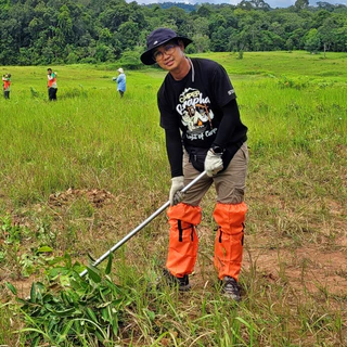ถุงเท้ากันทาก ADCAMP ผ้า Ripstop กันทากเดินป่า สีสดใส ทนทาน ความยาว 70 cm.