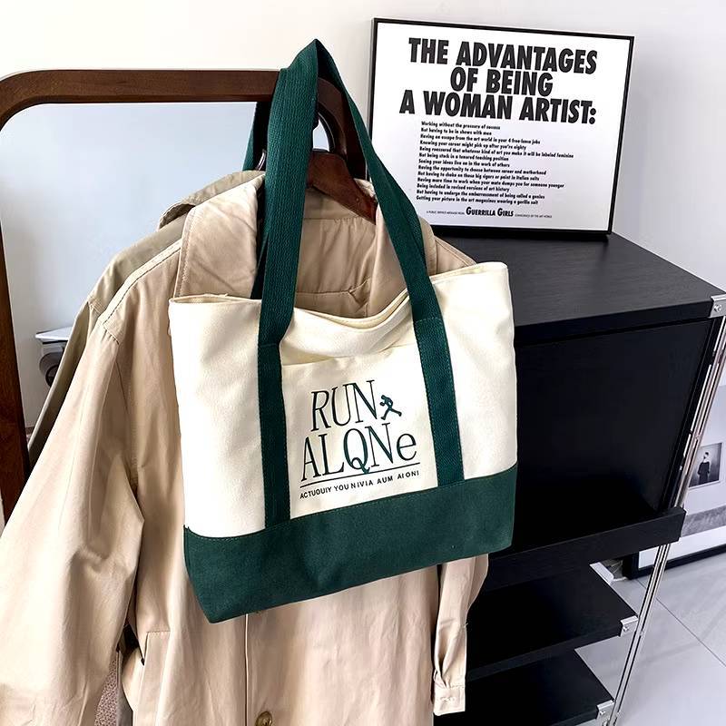 ifashionbag(IF2104) กระเป๋าผ้าแคนวาสสะพายไหล่ ใบใหญ่ มีช่องใส่ของด้านหน้าRUN