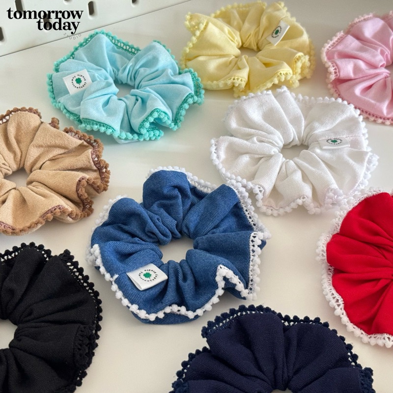 Scrunchies ยางมัดผมขอบลูกไม้