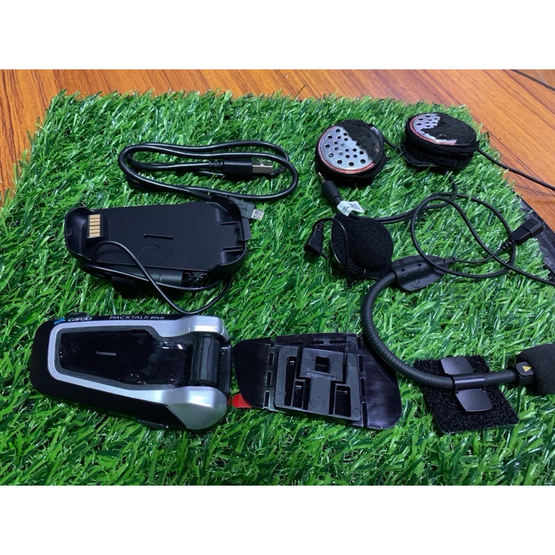 Cardo PACKTALK bold มือสอง