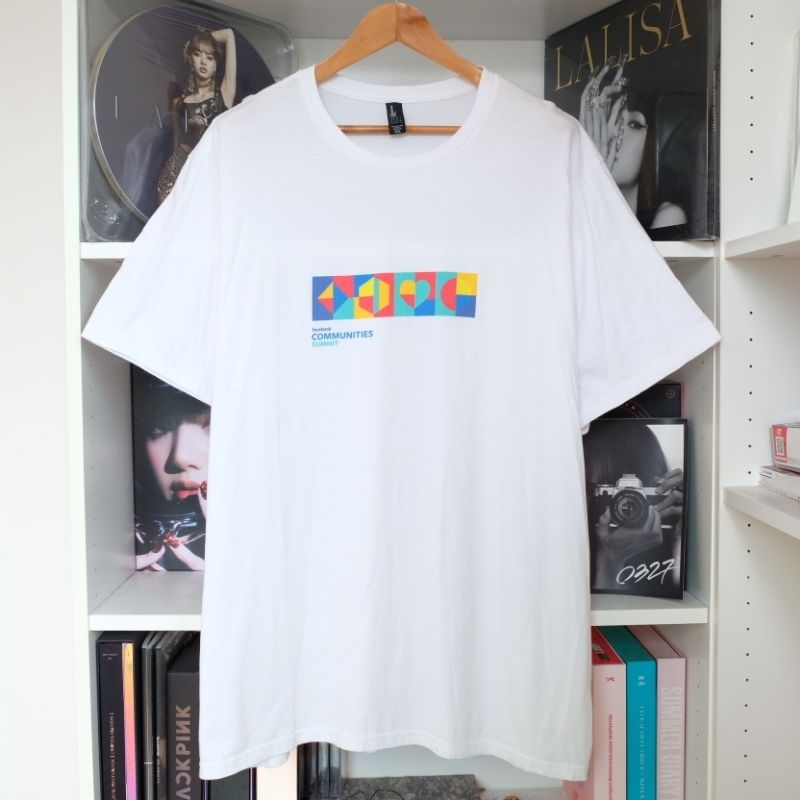 เสื้อยืด Facebook Communities Summit มือสองของแท้