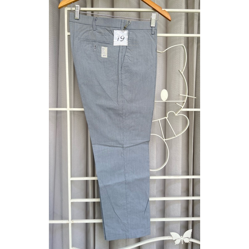 ข139) Uniqlo(Kando pants)กางเกงทำงานชาย สีเทาลายชิโนริ 🔺เอว 34" (82 cm) ยืดหยุ่น แห้งไว