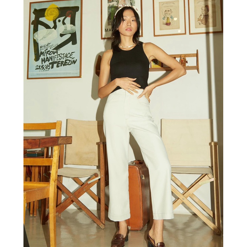 New✨ Alter&Beyond Leisure Pants