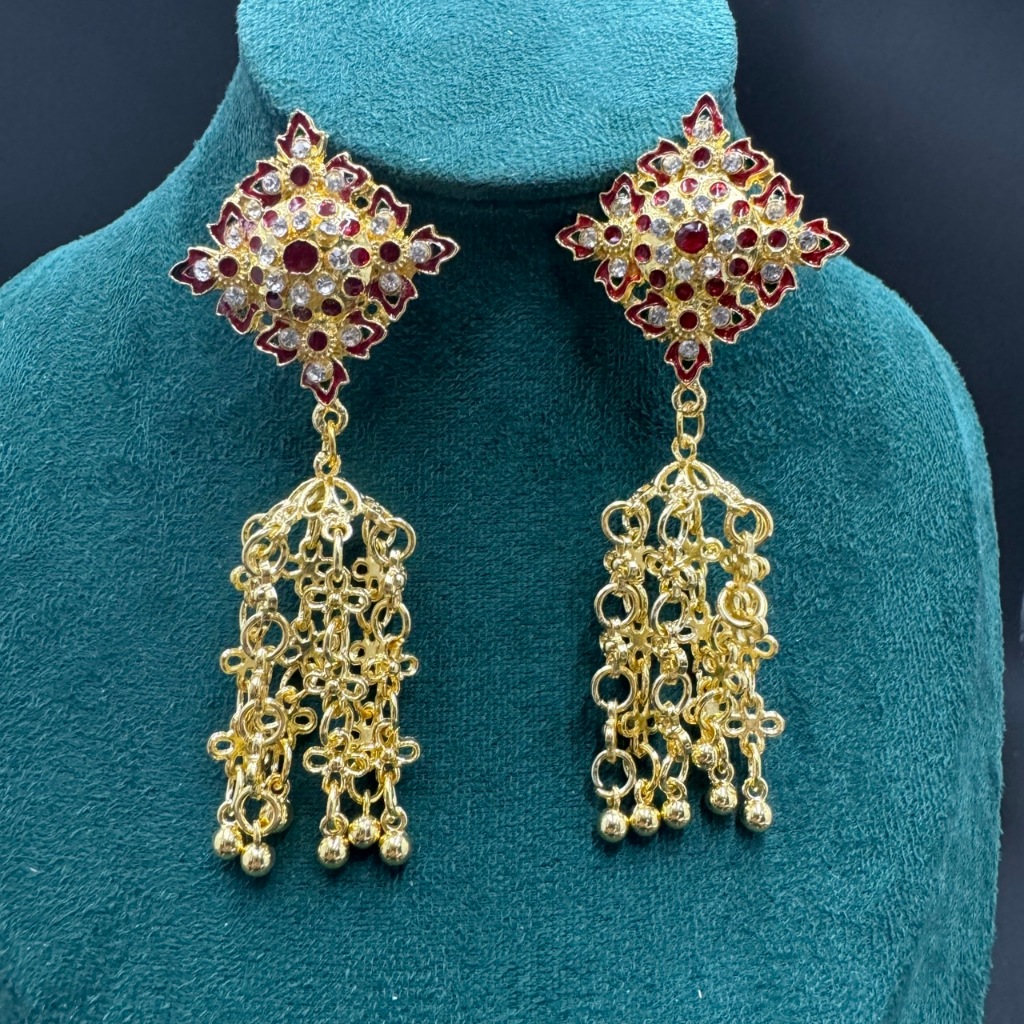 Vintage jewelry เครื่องประดับแฟชั่น ต่างหูชุดไทย ต่างหูหนีบ