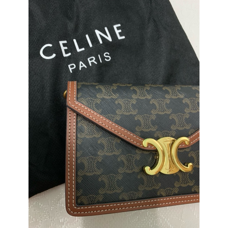 เซลีน Celine woc VIP มีถุงผ้าให้นะคะ