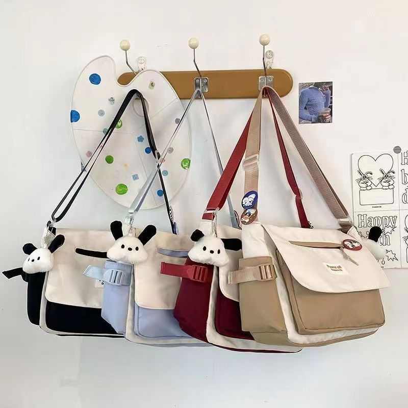 (P-014) กระเป๋าสะพายไหล่ เรียบง่าย กระเป๋าสะพายข้างน่ารัก ไนลอน ถุงผ้าใบ message bag