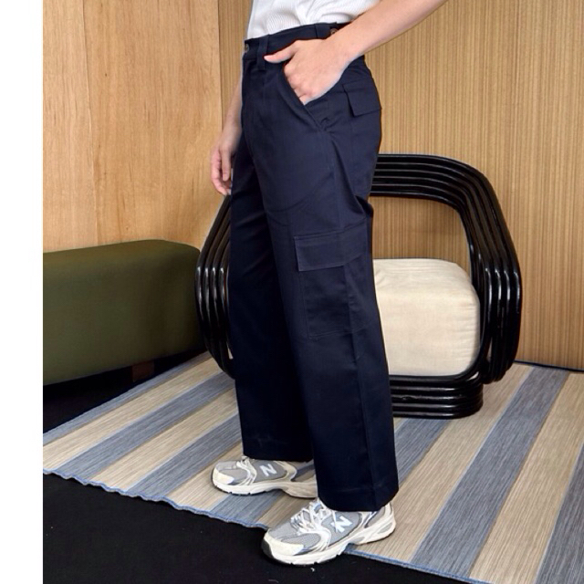 mes.wear (sim pants)