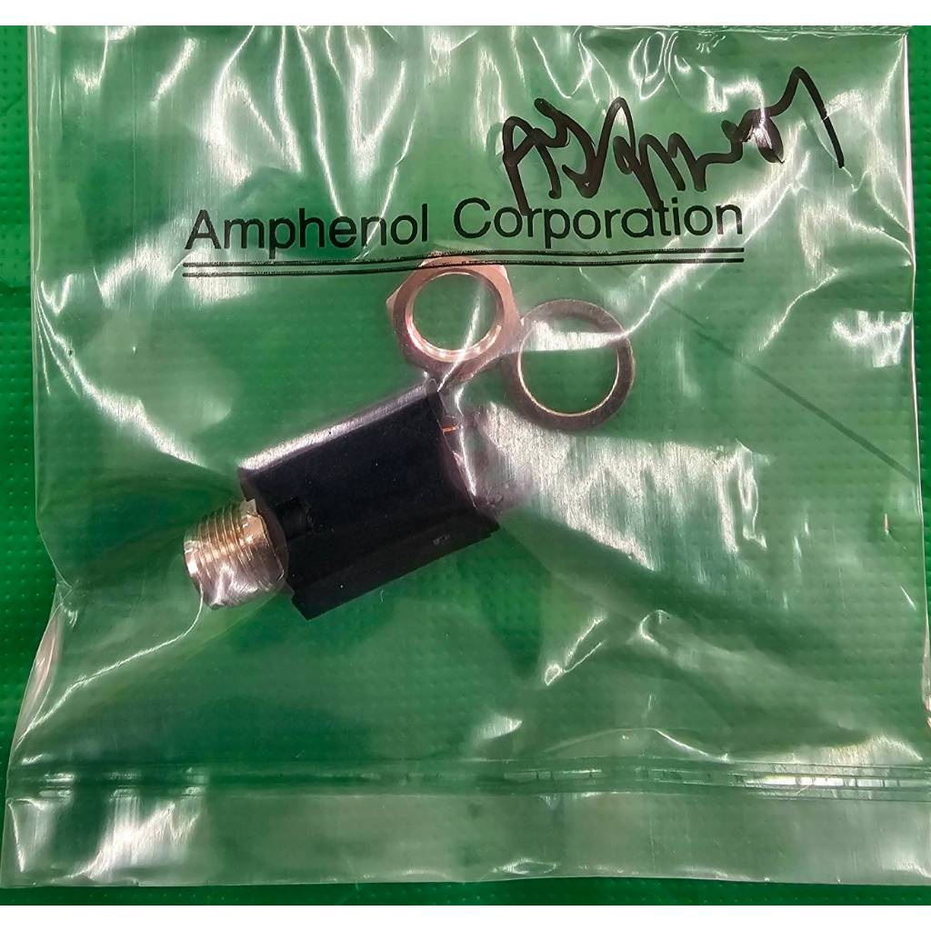 Amphenol Corporation แจ็กไมค์ตัวเมียติดแท่น