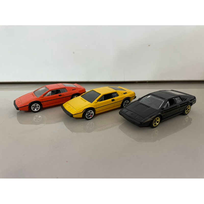 รถ hot wheels lotus esprit s1
