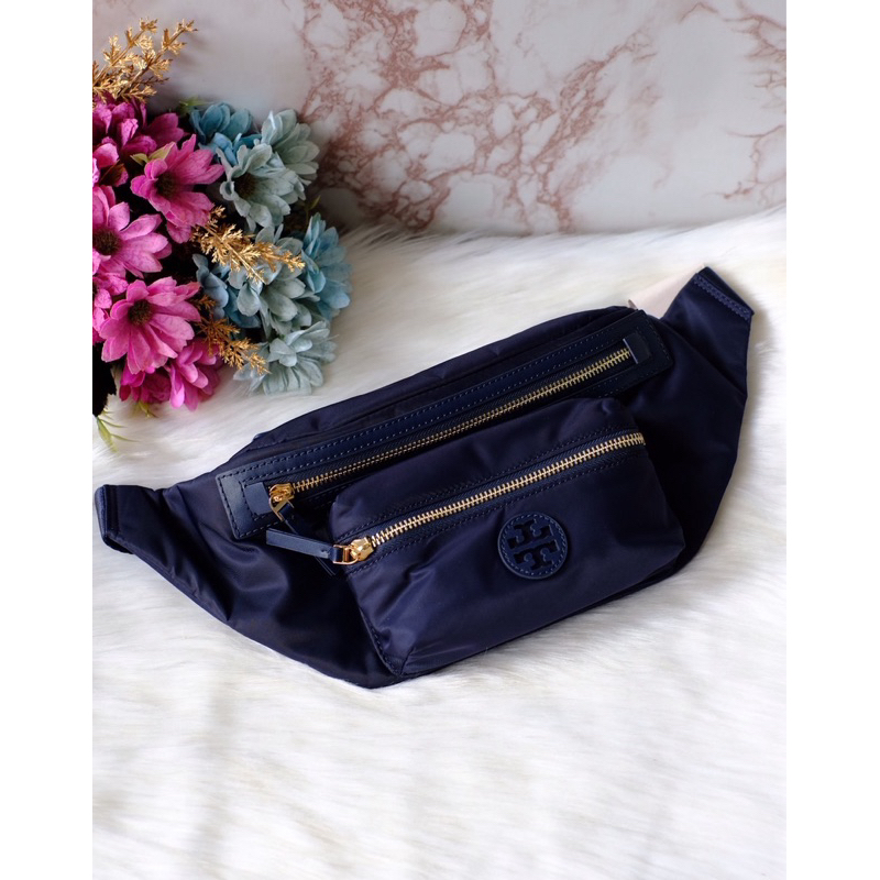 ❗️❗️แท้💯 กระเป๋าคาดเอว Tory Burch Nylon Belt Bag Tory Navy (82508)❗️❗️