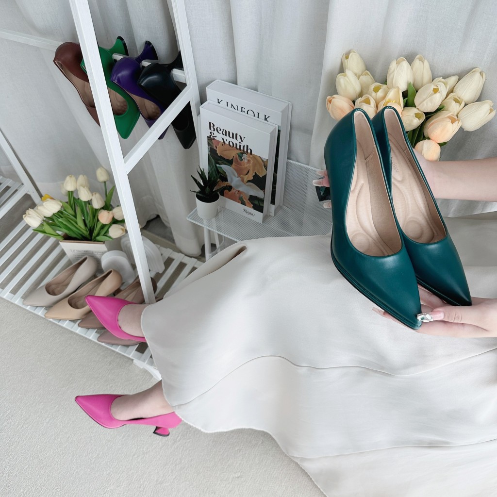 รองเท้าส้นสูง High Heels ส้นสูง 2.5 นิ้ว รองเท้าkaimooksissy 993-11