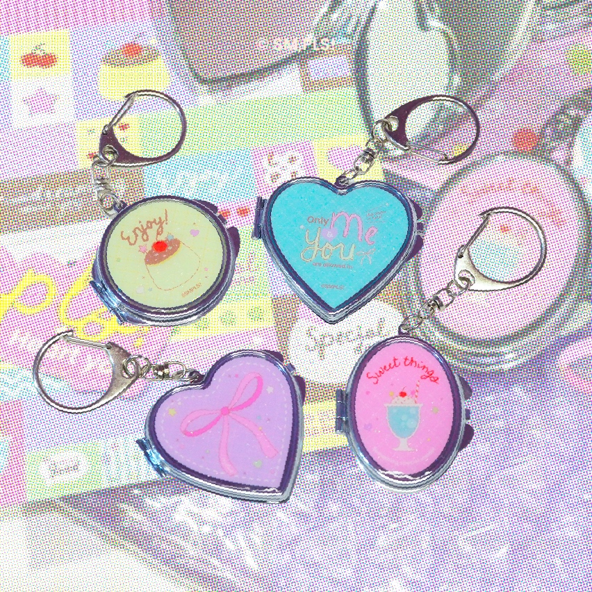 Compact Mirror Keyring พวงกุญแจกระจกพกพา แขวนห้อยกระเป๋าได้