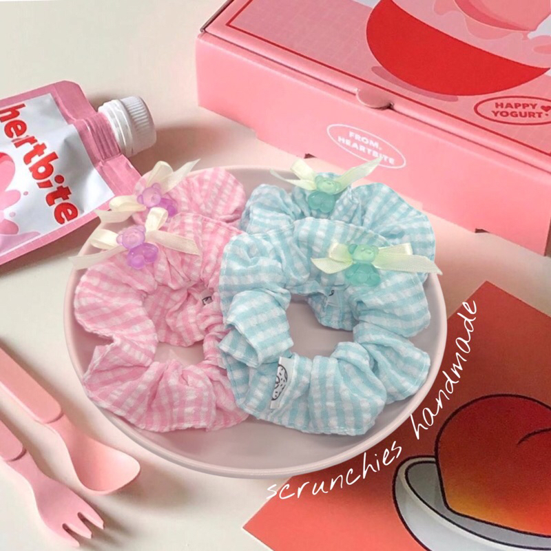 พร้อมส่ง unique scrunchies handmade ยางมัดผมน่ารัก