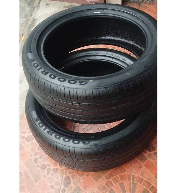 ยางถอดป้ายแดง GOODRIDE รุ่นSA77 ขนาด215/50R17