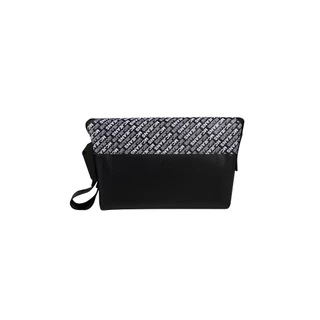 Mc JEANS (แม็คยีนส์) กระเป๋าสะพายข้างผู้ชาย กระเป๋าผ้าใบ Crossbody Bag สีดำ M02Z092