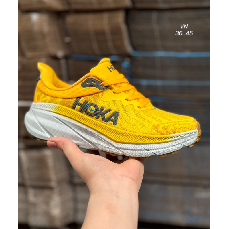 รองเท้าใส่วิ่ง Hoka sz.36-45 มี4สี สำหรับผู้ชายและผู้หญิง หน้าเท้ากว้างสินค้าพร้อมส่งพร้อมกล่อง