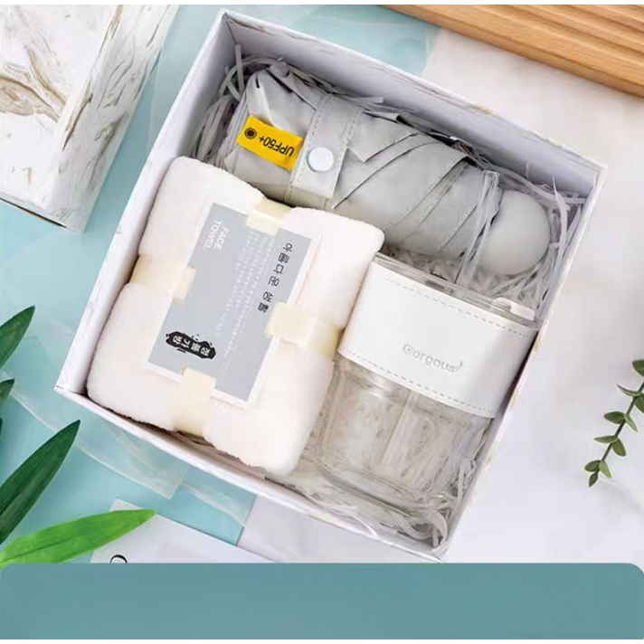 Gift set กิ๊ฟเซต ของพรีเมี่ยมจัดเซต แจกลูกค้า ของขวัญปีใหม่ แก้ว ร่ม ผ้า เซตของขวัญ ในกล่อง ของให้ผู้ใหญ่