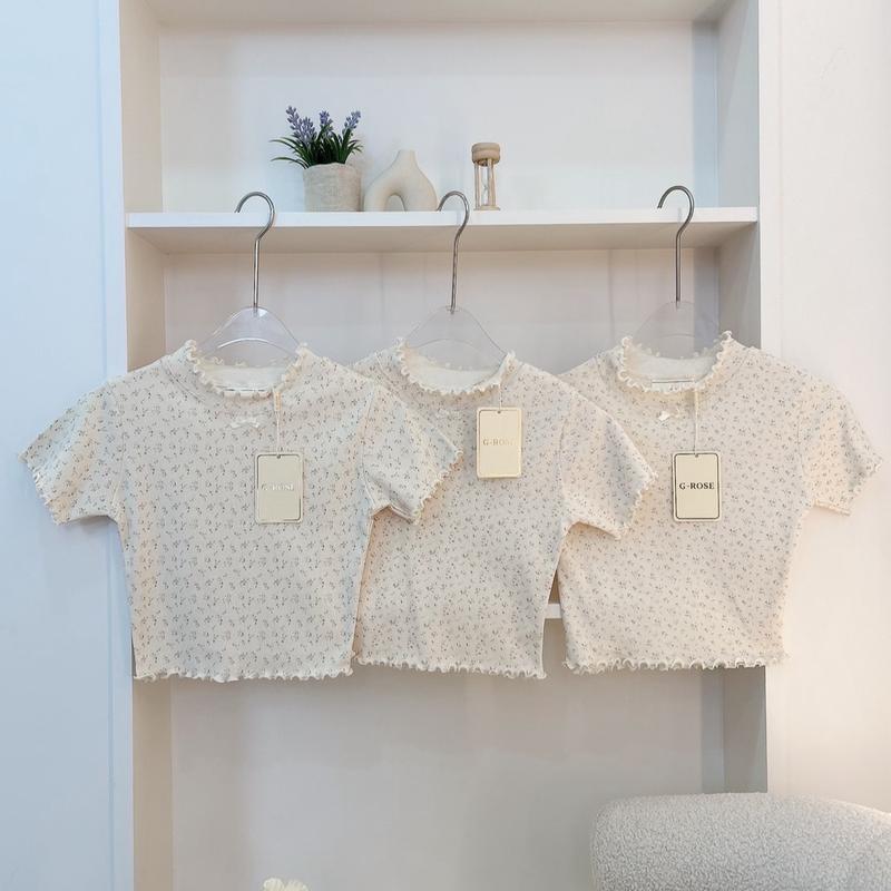 เสื้อยืดลายดอกไม้คอปีนขอบหยัก ป้าย G-Rose (ส617)