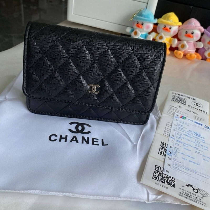 กระเป๋าสะพายข้าง CHANEL