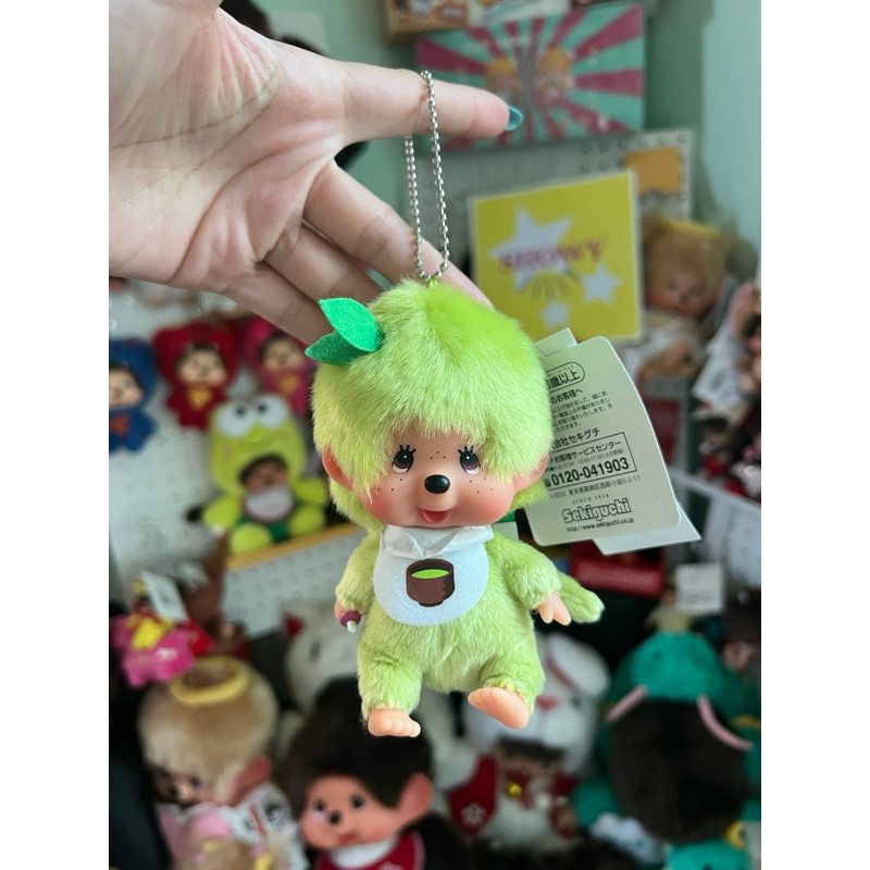 พร้อมส่งในไทย พวงกุญแจ Monchhichi ชาเขียว ของแท้100% ของใหม่ ป้ายห้อย