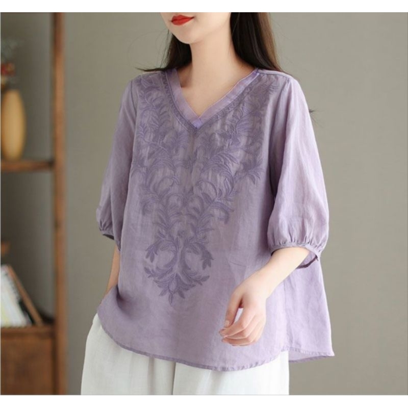 เสื้อคอวีตกแต่งไหมแก้วแขนสามส่วนผ้าฝ้าย