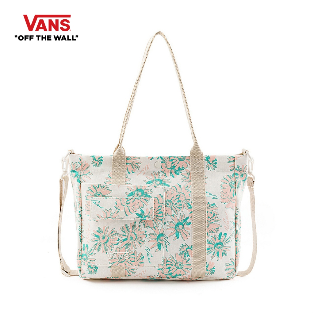 VANS 2 WAYS TOTE - SHADOW DAISY PRINT กระเป๋า กระเป๋าสะพายข้าง กระเป๋า หญิง