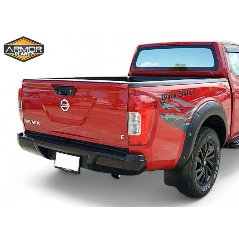 กันชนท้ายเสริมหลัง Nissan Navara NP300 2014-2023 กันชนท้ายนาวาร่า สีดำ กันชนหลัง Rear Bumper
