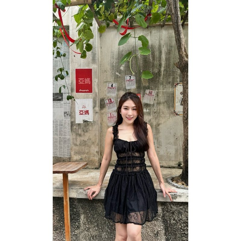 3nov • Katherine minidress : มินิเดรสลูกไม้ซีทรู มีซับในอกและกระโปรง เนื้อผ้านุ่มไม่คัน