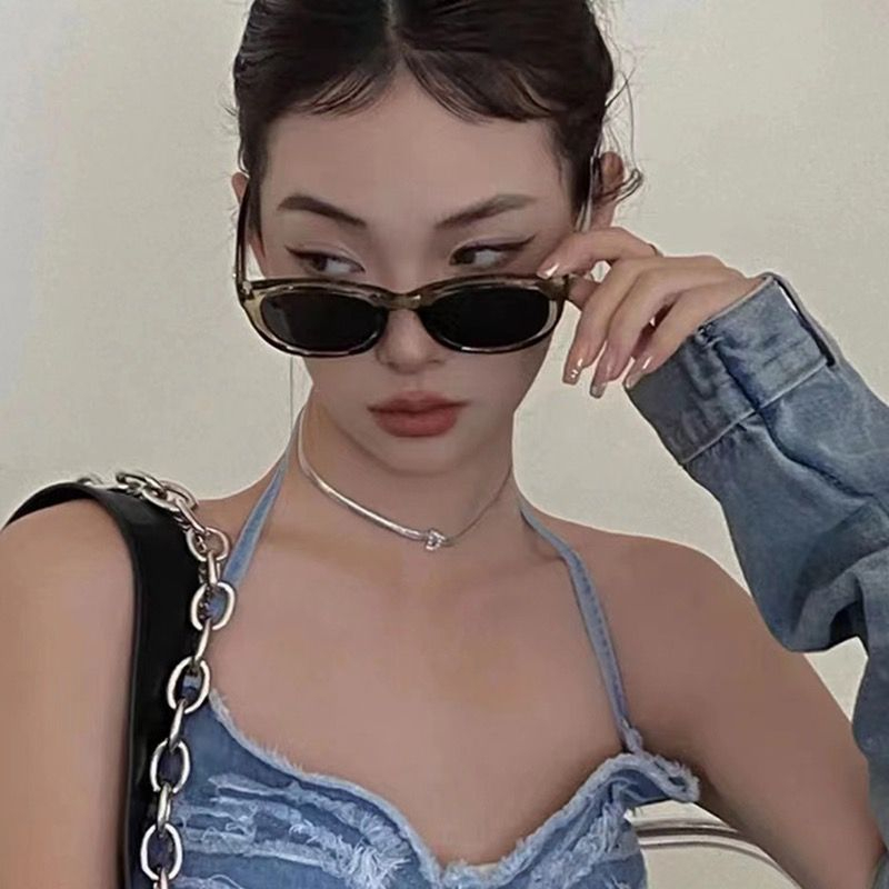 [จัดส่งในกทม] แฟชั่นเกาหลี ใหม่ แว่นตากันแดด แว่นตาแฟชั่น hip-hop เรโทร เครื่องประดับแฟชั่น 6 สีให้เลือก Unisex - รูปที่ 5