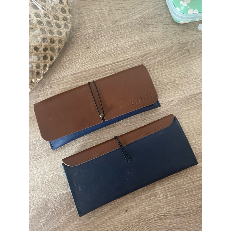 กระเป๋าหนังสำหรับใส่แว่นตาแบรนด์Clrotte จากเกาหลี