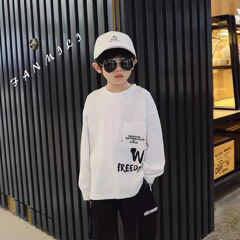 เสื้อแขนยาวเด็กผู้ชายW