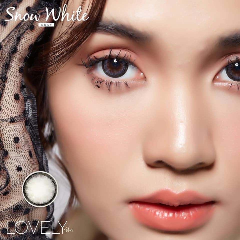 คอนแทคเลนส์ รุ่น Snow white ขนาดกลาง (Lovely)